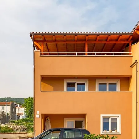 Julijana 드라말리