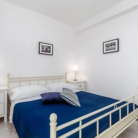 Julijana دْغاماي