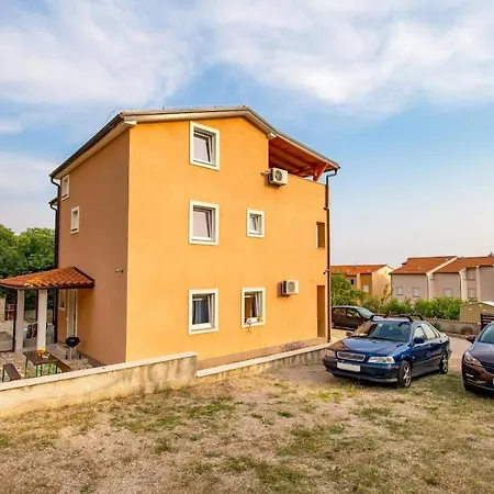 Julijana دْغاماي